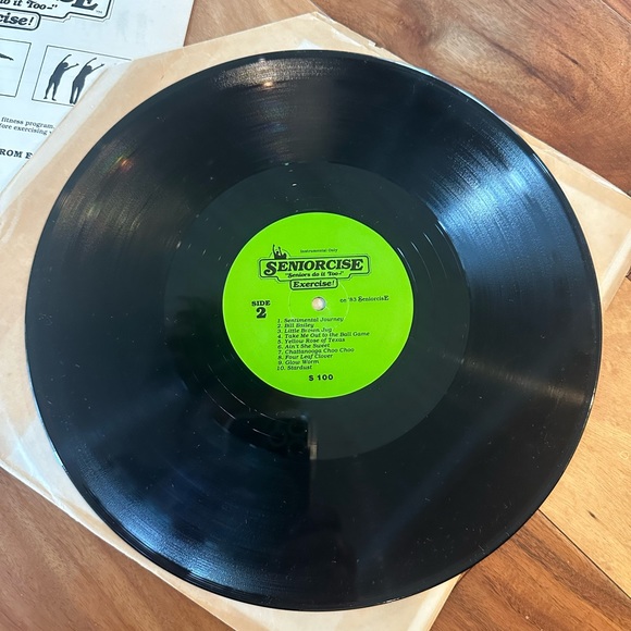 Vintage 1983 SENIORSIZE exercise LP - Picture 5 of 7